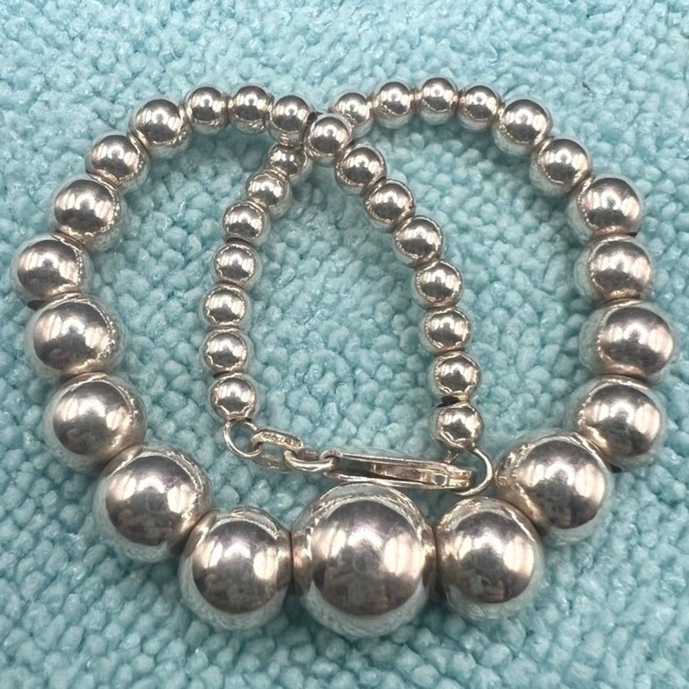 Sterling Silver Bead Bracelet Italian graduating Sz 7.5 13.7g Strung on Chain